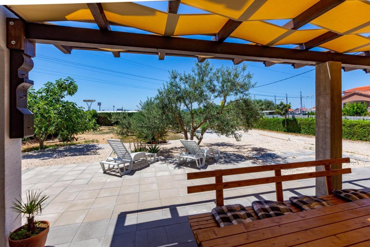 Sjor 2 Bdr Apartment W Grill Zadar Exterior photo