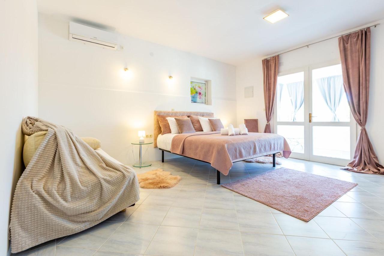 Sjor 2 Bdr Apartment W Grill Zadar Exterior photo